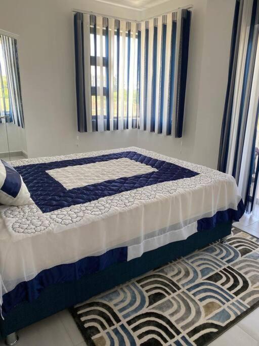 Stylish & Luxury 2-Bed Parkside Apart With Pool Vacoas-Phoenix Exterior photo